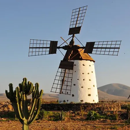 Oasis Royal Apartament