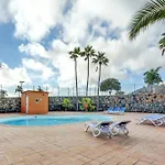 Oasis Royal * Κοραλέχο
