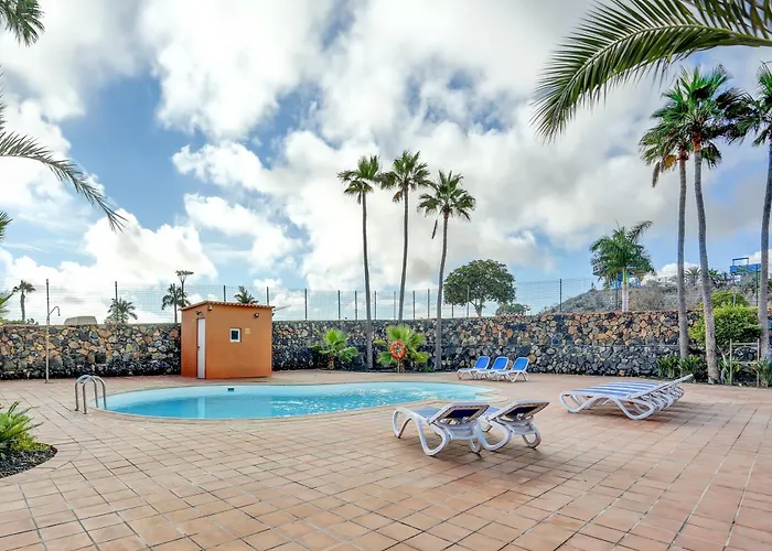 Oasis Royal * Κοραλέχο